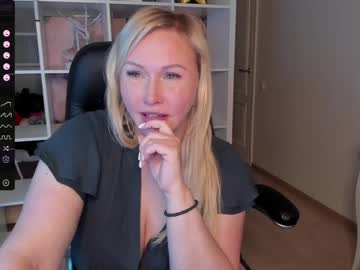 Naked cam girl claire_sunshinie image #1934221