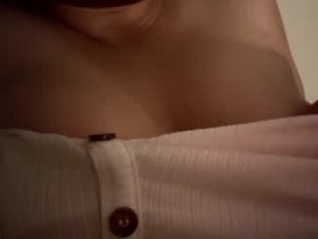 Naked cam girl princesslillac image #3940534