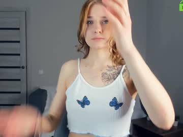 Naked cam girl scarlett_711 image #746765