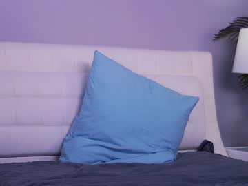 Naked cam girl kittycaitlin image #2656333