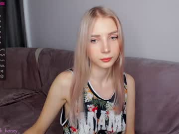 Naked cam girl oh_honey_ image #2516163