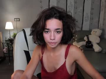 Naked cam girl ella_flare image #2655557