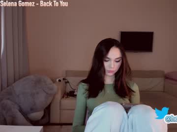 Naked cam girl hollyextra image #1957136