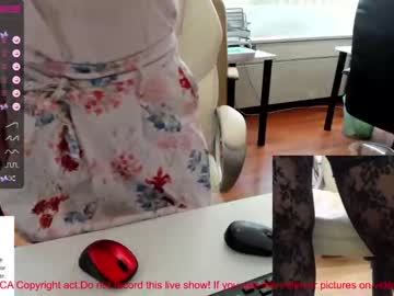 Naked cam couple milf_viktoria image #2079726