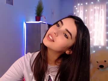 Naked cam girl nika_la image #1345642