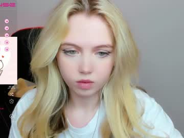 Naked cam girl small_blondee image #3715255