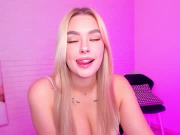 Naked cam girl 8a8y_nura image #1265153