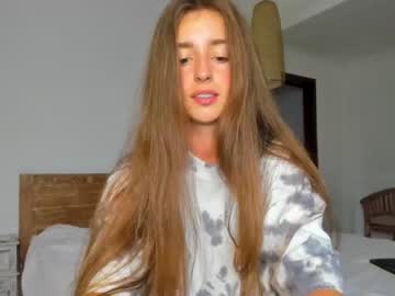Naked cam girl coy_amina image #1567508