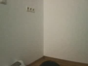 elly_my_byc naked cam