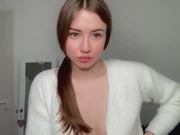 Naked cam girl strawberryjamx image #1074439