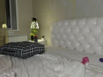 Naked cam girl ruby_lynx image #2275436