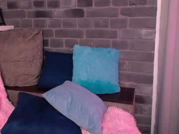 Naked cam girl lorienn image #2600134