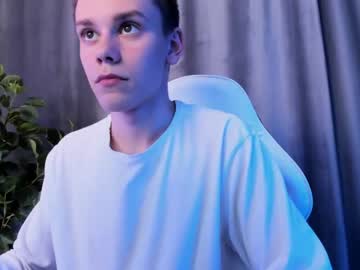 Naked cam man justin__twink image #3594599