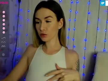 sonya_kreez naked cam