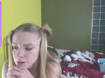 Naked cam girl lili_01 image #3505857