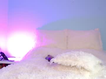 Naked cam girl evelin_gh1 image #3650257