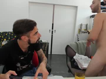 Naked cam man classied image #427955