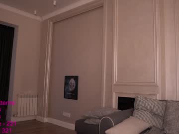 Naked cam girl lindamei image #2924979