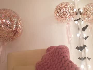 Naked cam girl alterali image #358658