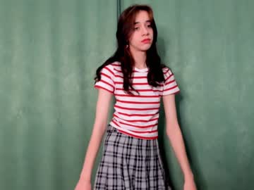 Naked cam girl elleweaver image #3929743