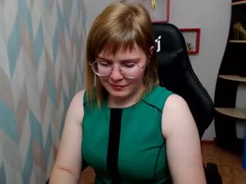 Naked cam girl candisechristal image #2157300