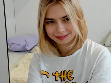 Naked cam girl alice_cutee image #1307945