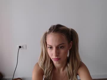 anexxblondie naked cam