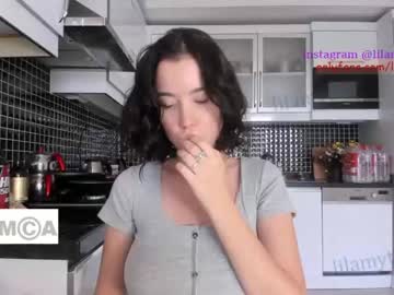 Naked cam girl lilamytee1 image #224735