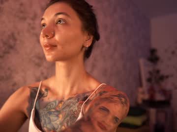 Naked cam girl kronniekray image #996492
