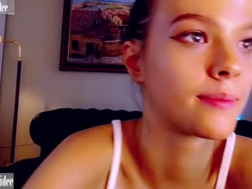 Naked cam girl _demi_dee_ image #2816292