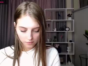 Naked cam girl lilliasweety image #1738687