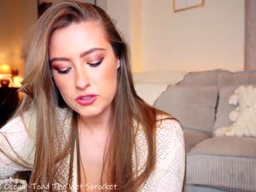 Naked cam girl x_lily_x image #1752572