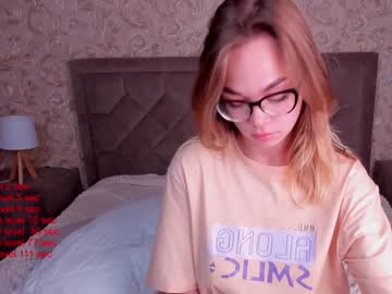 Naked cam girl dossennn image #2137369