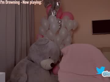 Naked cam girl hollyextra image #1297962