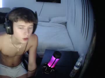 jamesobonding naked cam