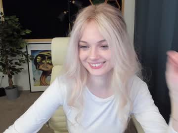 Naked cam girl your_kat image #1714082