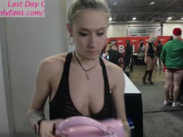 Naked cam girl pr3ttyp1nkpussy image #3229341