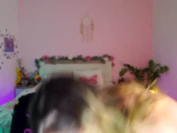 Naked cam girl juicyandthepussyblvd image #1839493