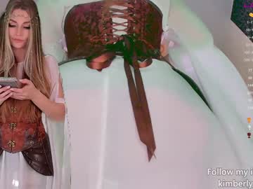 Naked cam girl queenafina image #2760115