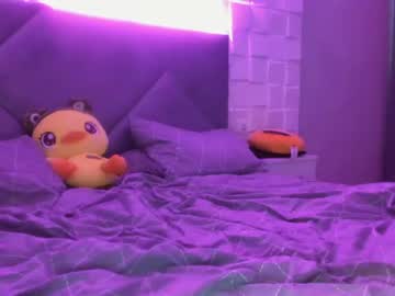 Naked cam girl meryfoxxx image #2997357