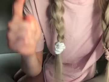 Naked cam girl binxbites image #2364435