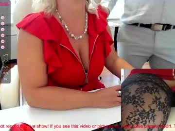 Naked cam couple milf_viktoria image #2438876