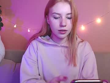 Naked cam girl glowing_elli image #832417