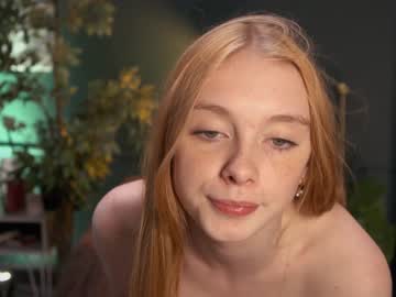 Naked cam girl lily_devi image #2401300