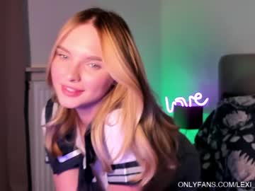 Naked cam girl _sexi_lexi image #2240398