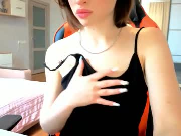 Naked cam girl russkai_kukla image #4071911