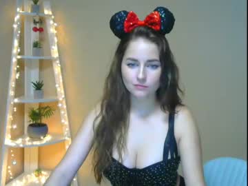 Naked cam girl gevemh image #559721