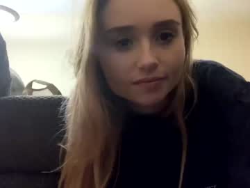 Naked cam girl princesshannnnn image #265971