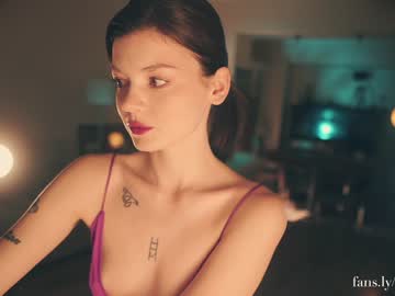 Naked cam girl auddicted image #2004258