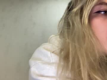 Naked cam girl angel_from_sky image #205084